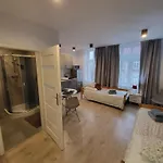 - Ii Apart-hotel 3*