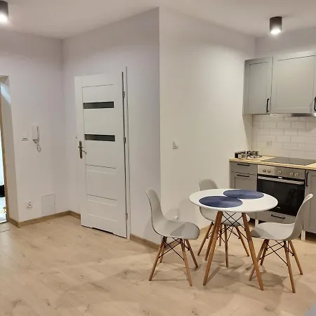 - Ii Aparthotel 3*